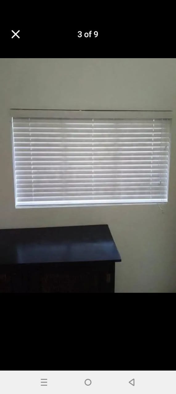 Living room daylight set