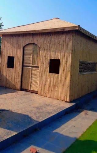 Hipped bamboo hut